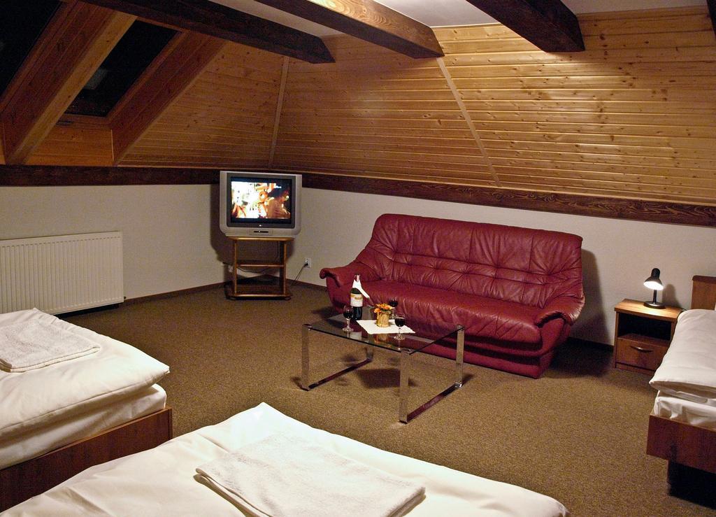 Noclegi Helvet Ustrzyki Dolne Zimmer foto