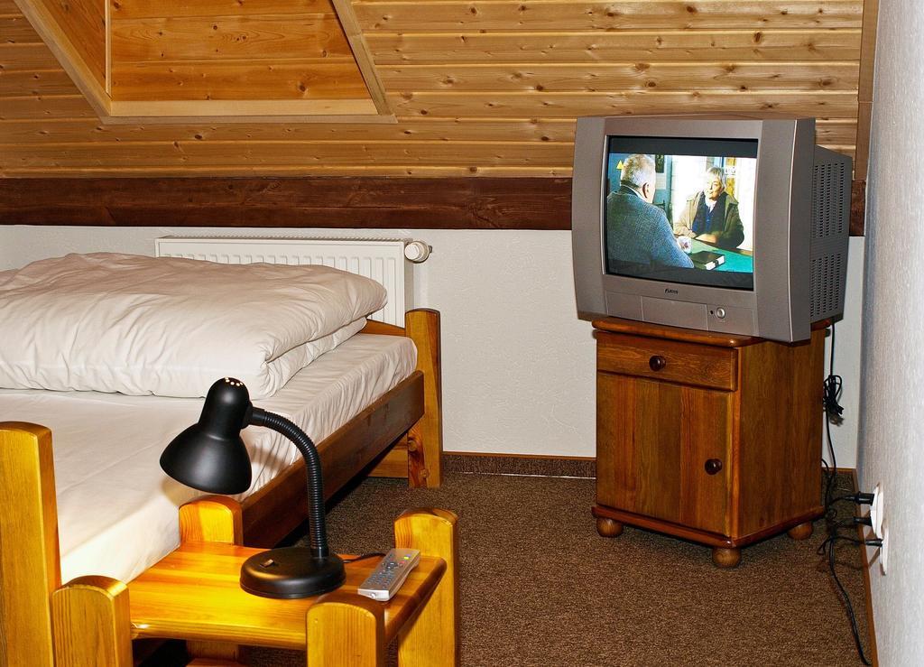 Noclegi Helvet Ustrzyki Dolne Zimmer foto